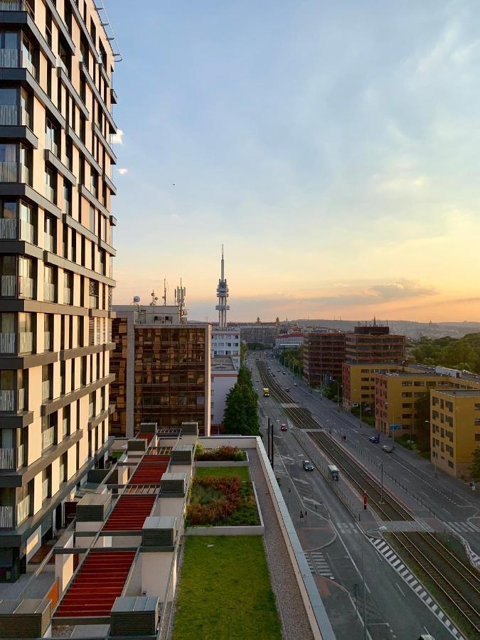 The Dawn Towers Zizkov Apartment Prag