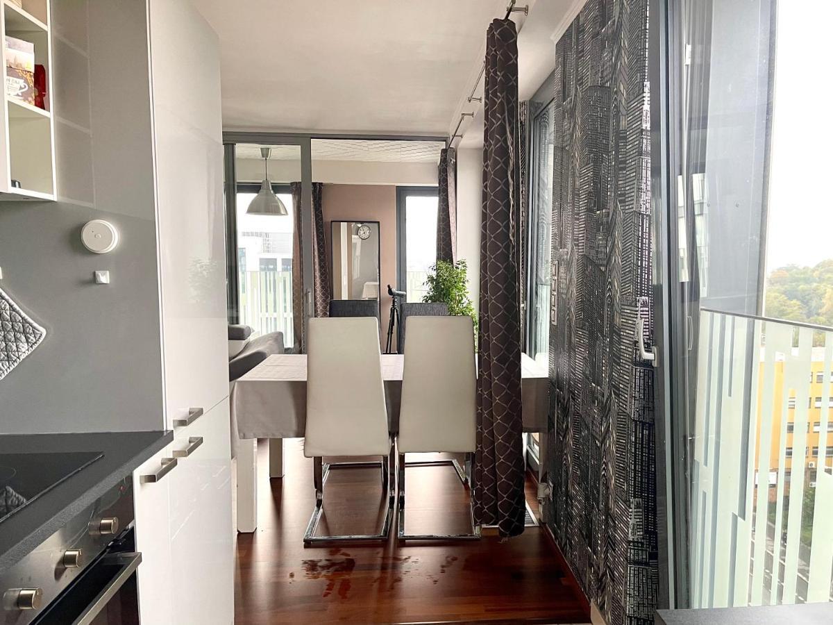 Apartment The Dawn Towers Zizkov Prag